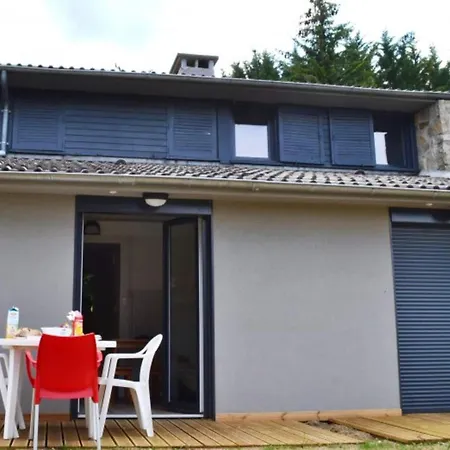 In Saint-julien Near Trails Saint-Julien-Chapteuil